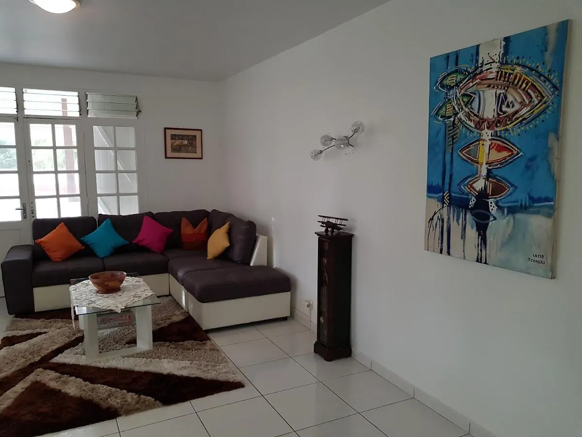 Villa Iguanina120M2-Wifi-300M Plage-4 Pers Ле-Гозье Дом отдыха