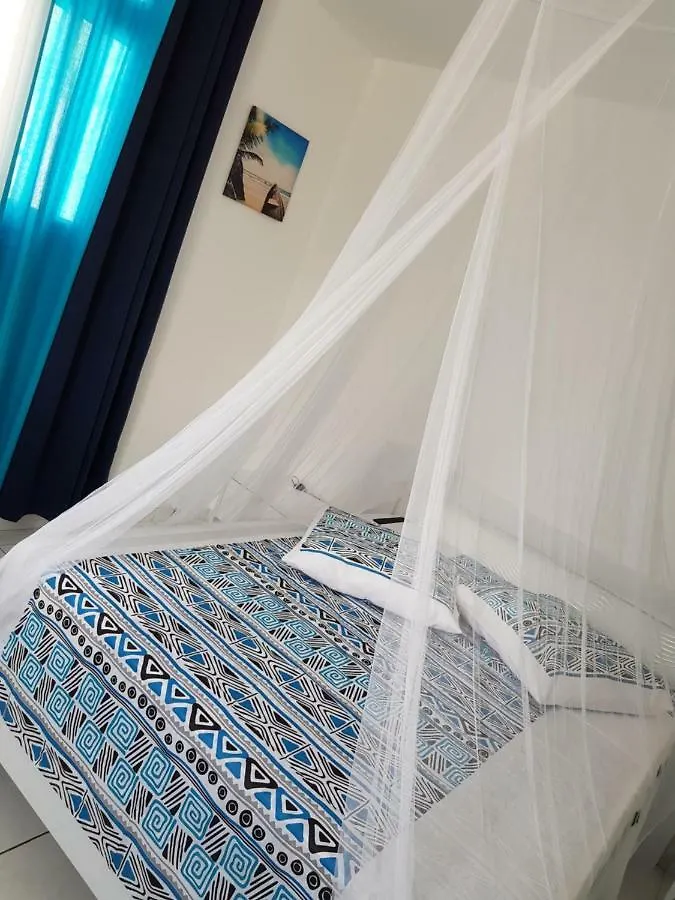Villa Iguanina120M2-Wifi-300M Plage-4 Pers Ле-Гозье Дом отдыха